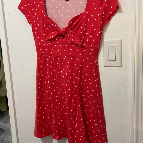 Forever 21 Red patterned dress - Picture 2 of 3